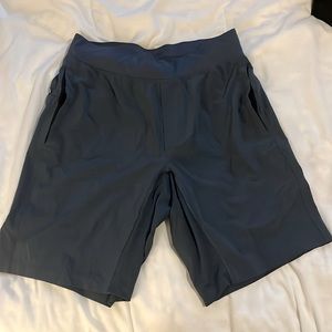 Men’s Large Lululemon Athletic Shorts